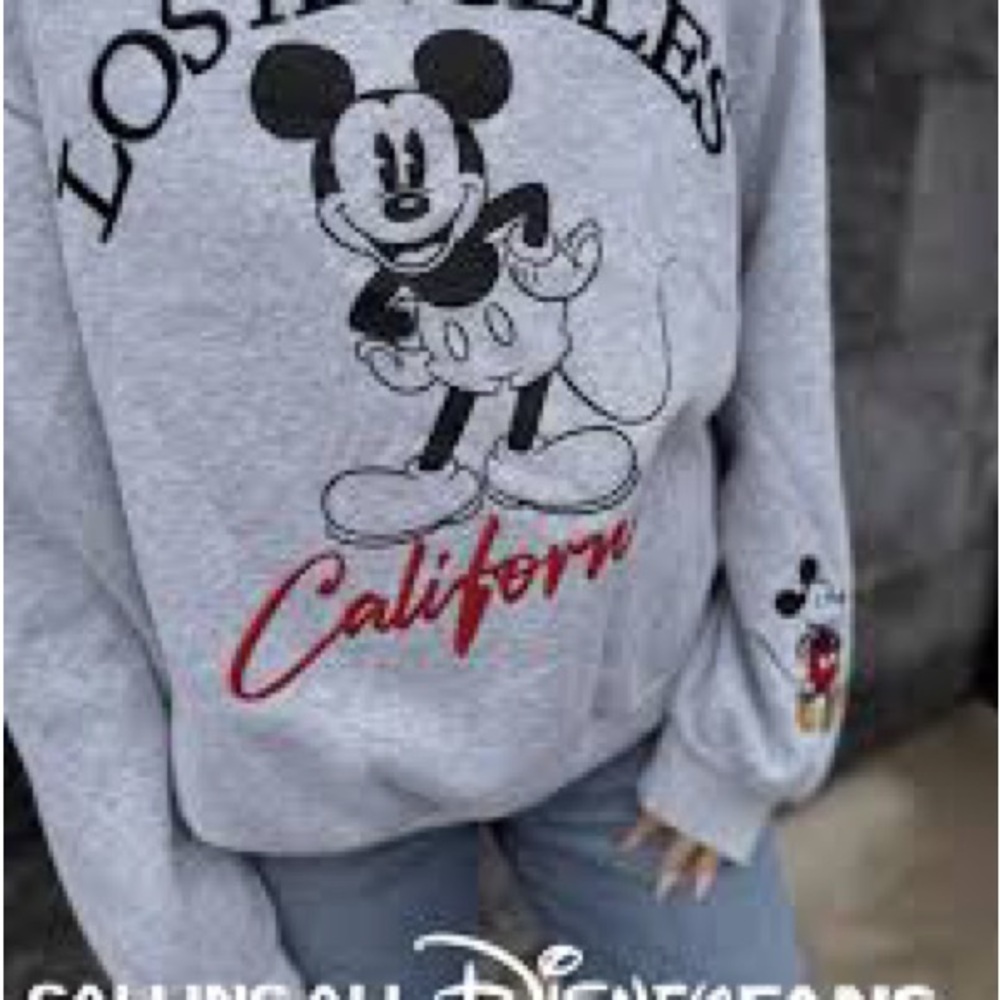 Disney NWT  Mickey Mouse Los Angeles California Gray and Red Sweatshirt